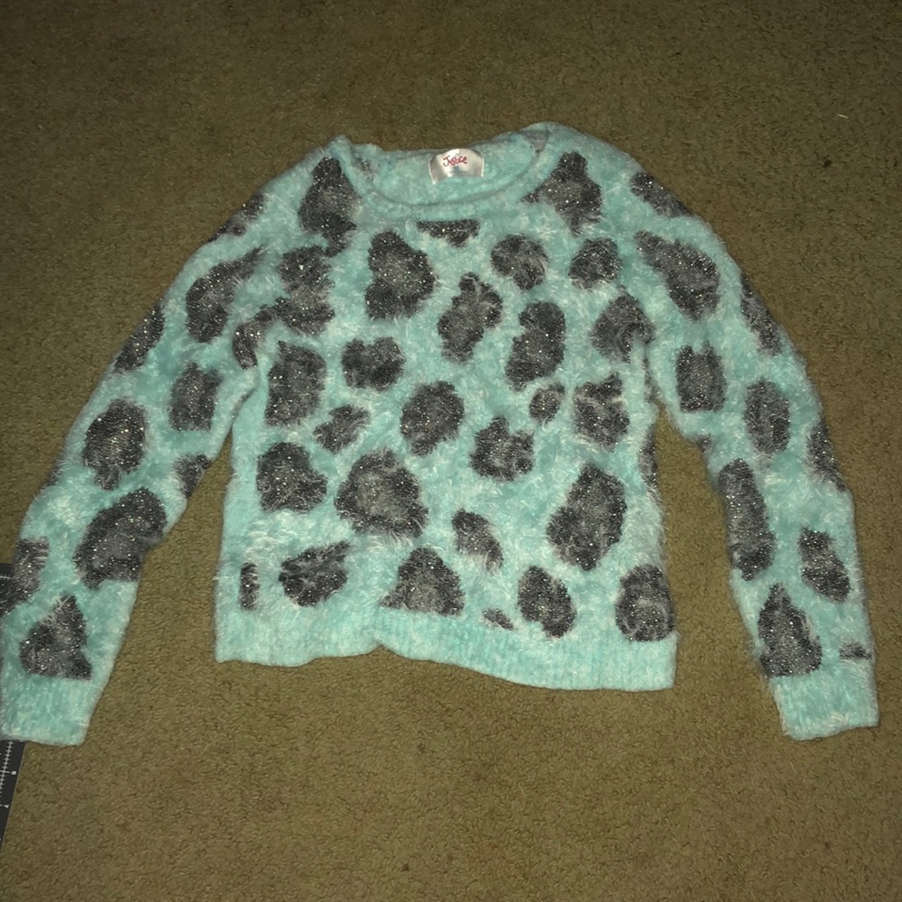 Grey and blue justice top